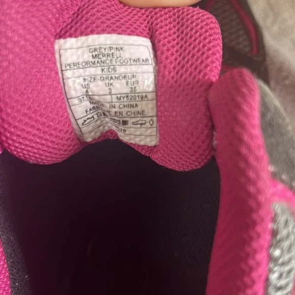 Merrell girls pink and gray hiking boots in size 4 - Picture 6 of 10